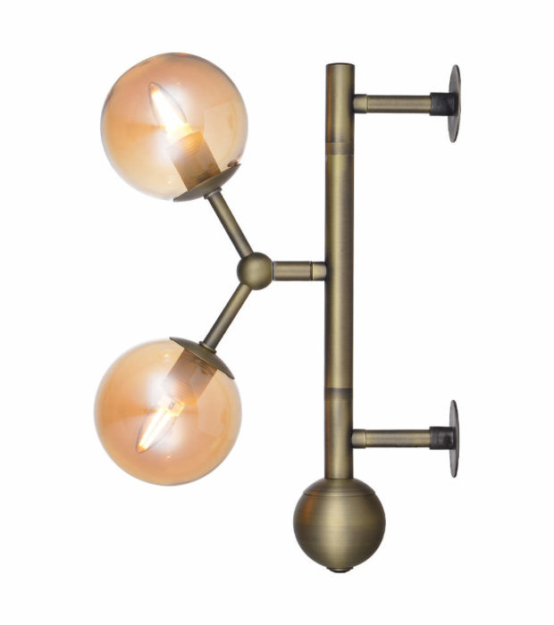 Halo-Design-Atom-wall-lamp-brass-amber-falilampa-sargarez-gyomber