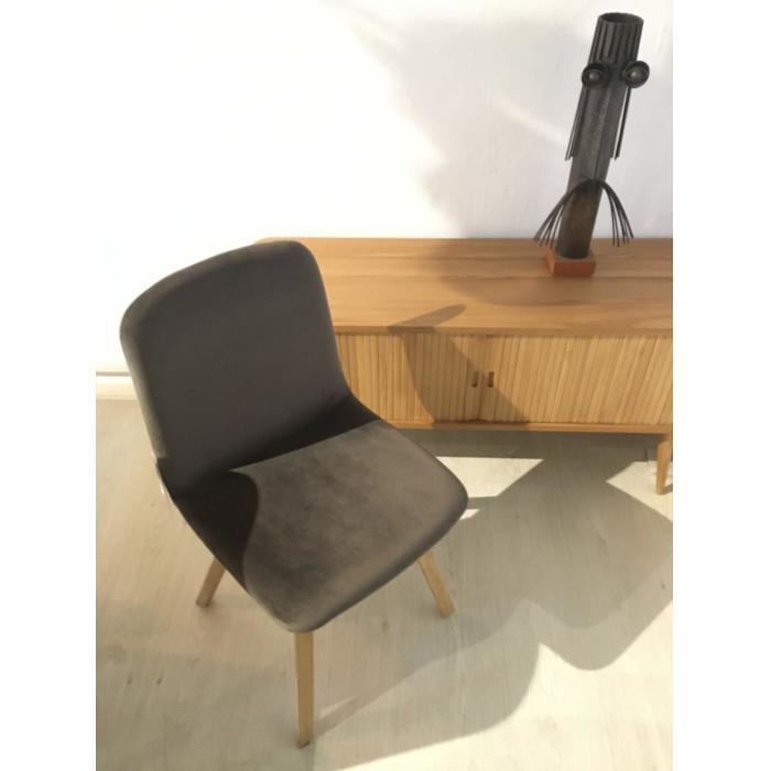 Bolia-Palm-dining-chair-Novel-Grey-Brown-IC-showroom-etkezoszek-IC-bemutatoterem- (2)