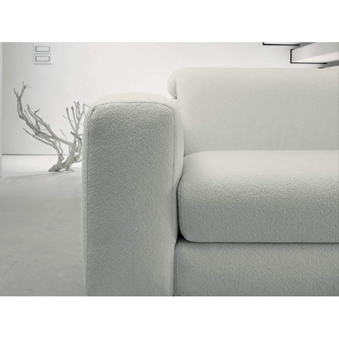 rigosalotti-everday-3-seater-sofa-white-boucle-interior-3-szemelyes-kanape-feher-bukle-enterior-innoconceptdesign-4