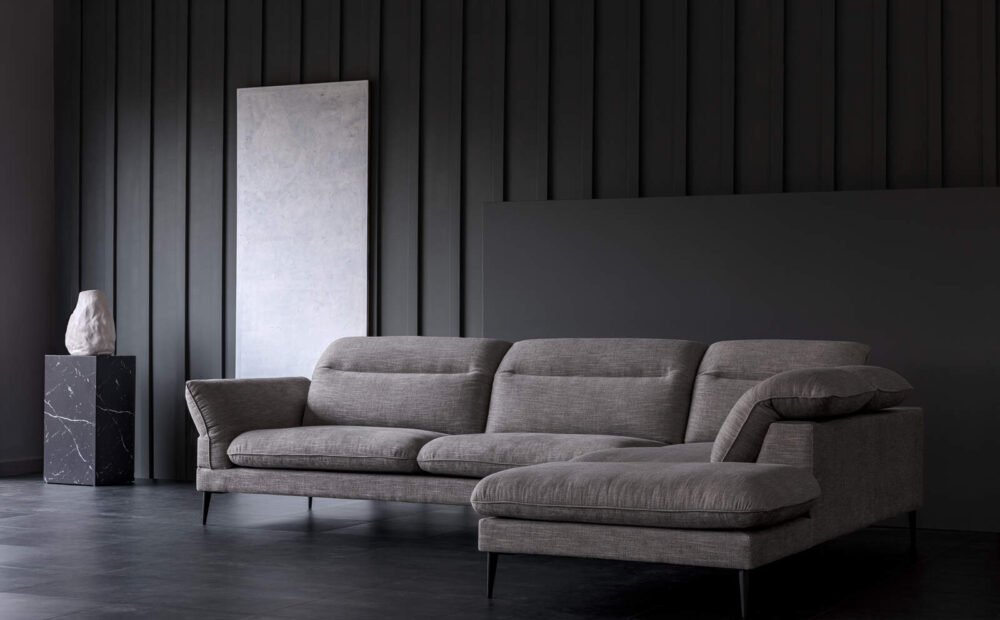 Salino 4 seater corner sofa with open end and adjustable back// Salino 4 személyes kanapé nyitott véggel